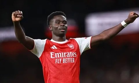 Saka ký tới 2031, hưởng lương cao nhất Arsenal
