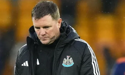 Newcastle nguy cơ mất Joelinton, Dan Burn, Thiaw ở lượt về