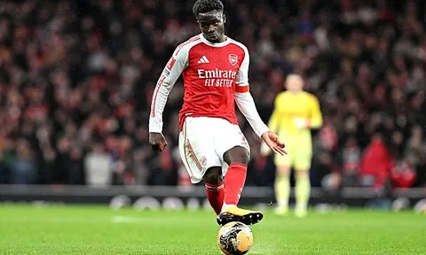 Saka bị đánh giá thấp hơn thần đồng Chelsea