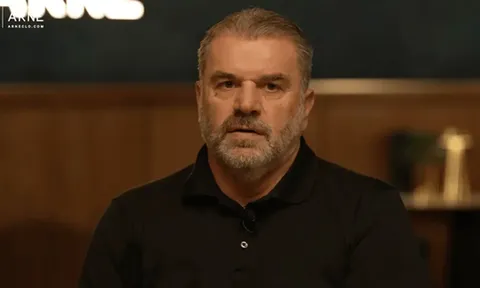 Postecoglou chỉ ra sự tàn khốc của ghế nóng MU