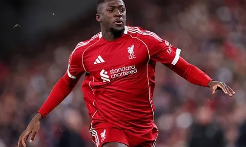 Konate là quân bài domino trong kỳ chuyển nhượng của Liverpool