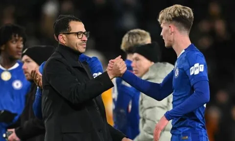 Đấu Burnley, Chelsea trình làng sao mai Jesse Derry thay Gittens?