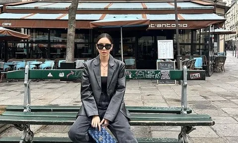 Nhan sắc và phong cách thời trang “không tuổi” của Lee Da Hee ở tuổi 41