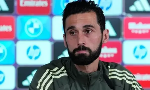 Arbeloa thừa nhận rút Valverde vì sợ chấn thương