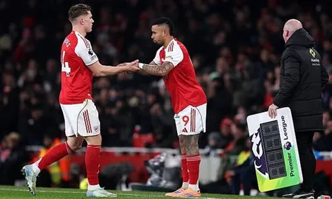 Bài toán số 9 quyết định vận mệnh Arsenal trước Tottenham