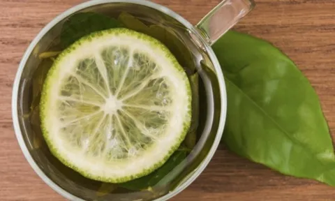 Cách uống nước chanh ấm buổi tối giảm cân cấp tốc, eo thon, dáng đẹp