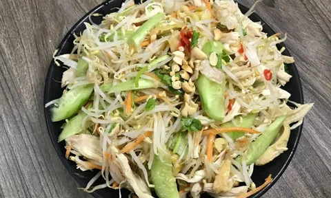 Cách làm nộm gà xé phay ăn hoài không ngán