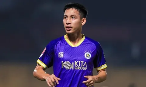 Đỗ Hùng Dũng cùng 8 cầu thủ bị treo giò vòng 14 V-League