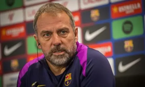 Hansi Flick cảnh báo Barca trước màn tái đấu Villarreal