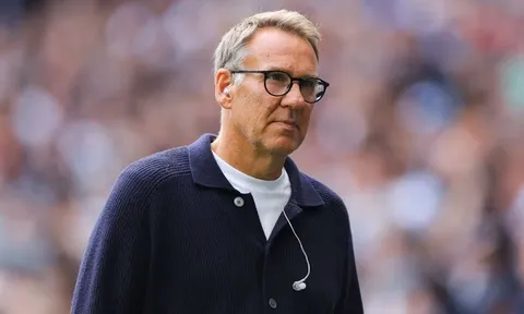 Merson chê Liverpool đá tệ nhưng vẫn sẽ thắng West Ham