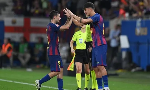 Mất De Jong, Flick chốt cặp Pedri - Bernal đấu Villarreal