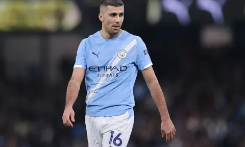 Real Madrid chấp nhận "phá lệ" chiêu mộ Rodri