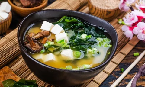 Cách nấu canh rong biển ngon không tanh