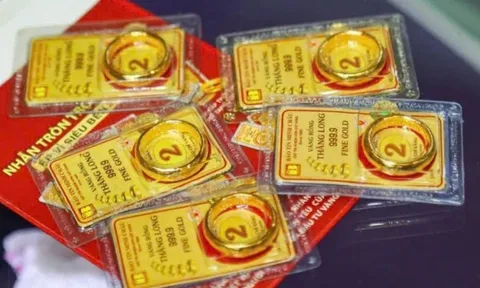 Giá vàng hôm nay 1.3.2026 tăng sốc 2,4 triệu đồng/tuần, vì sao người mua vẫn lỗ nặng?