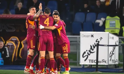 Rượt đuổi 6 bàn, Juventus giật lại 1 điểm từ tay Roma