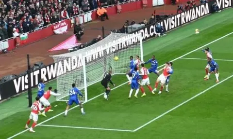 Liam Rosenior chỉ ra 2 "tử huyệt" của Chelsea sau thất bại trước Arsenal