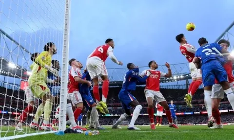8 điểm nhấn Ngoại hạng Anh cuối tuần: Arsenal lập kỷ lục; Liverpool chuyển mình