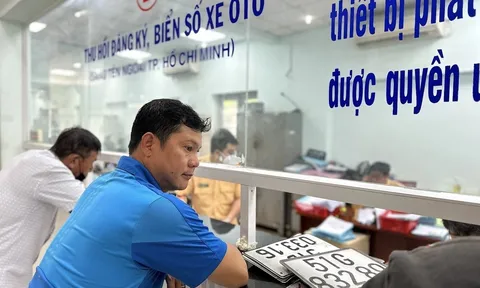 6 trường hợp nhất định phải đi đổi đăng ký xe, giữ cố ra đường CSGT phạt nặng