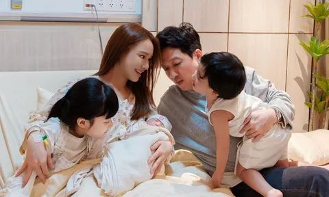 Trường Giang guc ngã vì con trai đi bệnh viện