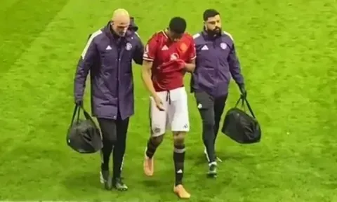 MU mất "trọng pháo" Chido Obi ngay trước mắt Carrick