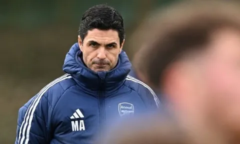 Cuộc cách mạng tuyến giữa của Arsenal trước Brighton