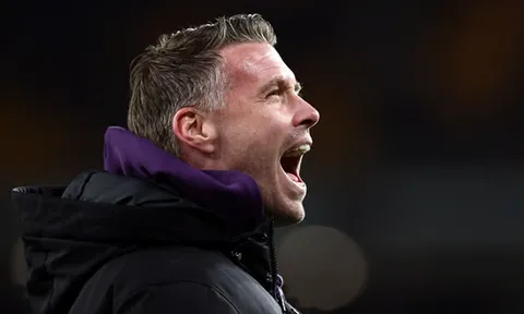 HLV Wolves lo Liverpool trút giận ở FA Cup
