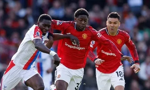 Man Utd phải trả giá cho sự chậm trễ trong vụ Kobbie Mainoo