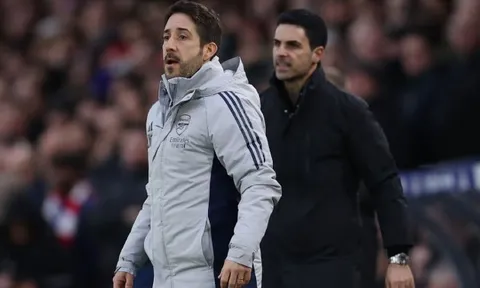 Báo Thụy Sĩ lên án chuyên gia phạt góc Arsenal phá hỏng bóng đá
