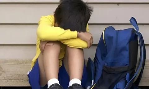 Cha về quê rồi chẳng quay lại, con tìm kiếm suốt 44 năm, ngày có duyên đoàn tụ thì người xưa đã không còn