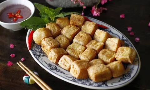 Mẹo rán đậu vàng giòn, để lâu không ỉu