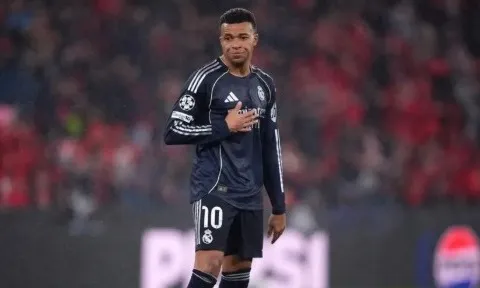Mbappe nguy cơ lỡ trận lượt đi gặp Man City tại Champions League