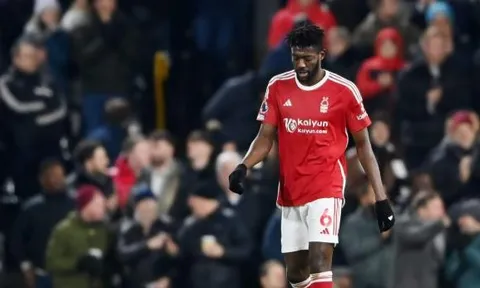 Tranh Sangare với Bayern, Man Utd sẵn sàng chi 50 triệu euro