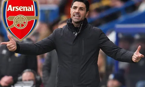 Huyền thoại khuyên Arsenal sớm thanh lý Jesus