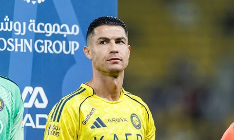 Romano phơi bày sự thật vụ Chelsea theo sát Ronaldo