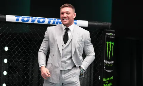 McGregor mỉa mai đại chiến UFC 326, tuyên bố hạ đẹp cả Holloway lẫn Oliveira