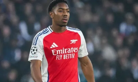 Everton sáng cửa mượn sao trẻ Lewis-Skelly từ Arsenal