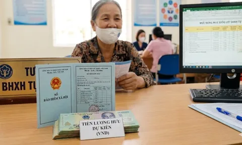 Muốn nhận lương hưu 5 triệu/tháng từ BHXH tự nguyện: Mỗi tháng cần đóng bao nhiêu tiền?