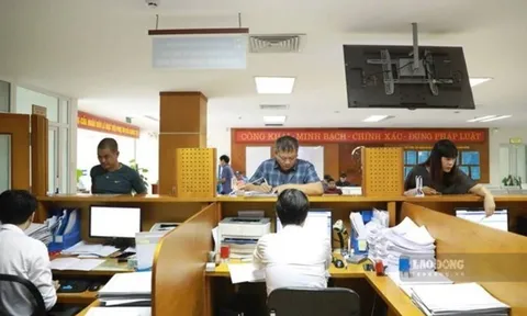 Tăng lương cơ sở năm 2026: Lương, phụ cấp và trợ cấp của công chức sẽ biến động ra sao?