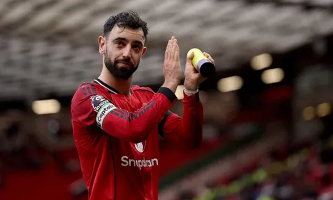 Người cũ khuyên Man Utd bán đứt Bruno Fernandes