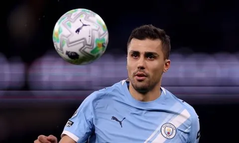 Real Madrid bất ngờ "quay xe" vụ Rodri