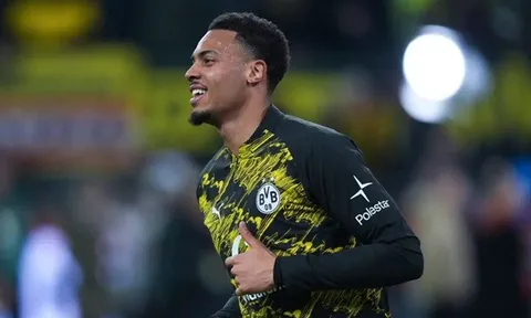 Dortmund trói chân thành công Nmecha, gieo sầu cho Man Utd