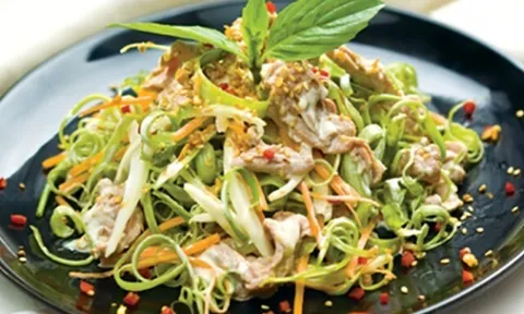 Đâu là loại rau dễ ngậm hóa chất, lại là ổ chứa ký sinh trùng nhưng người Việt rất ưa chuộng?