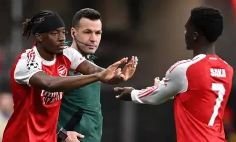 Nước cờ tàn nhẫn thay Saka giúp Arteta cứu rỗi Arsenal