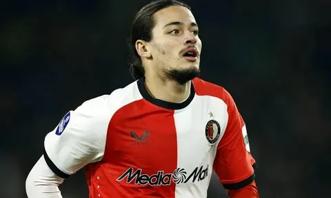 Sunderland tính bạo chi 26 triệu bảng tranh Moussa với Chelsea