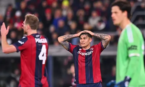 Bologna tố trọng tài người Đức quá nương tay với Roma