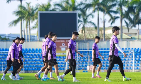 Soi trận Becamex TPHCM vs Hà Tĩnh: Chủ nhà sa lầy; Khách rình rập