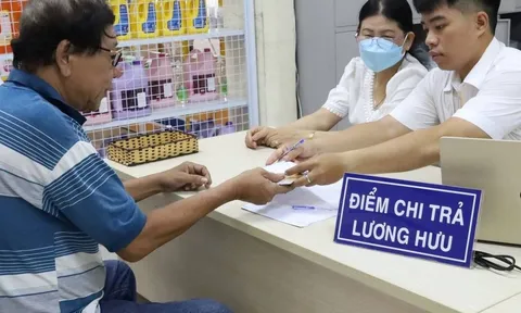 Lương hưu, trợ cấp BHXH sẽ tăng thế nào nếu lương cơ sở tăng 8%?