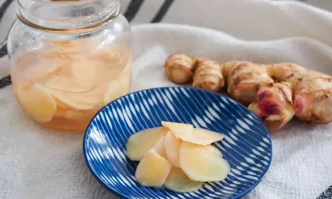 Mỗi ngày ăn 2 lát gừng ngâm giấm, cơ thể có 5 thay đổi bất ngờ