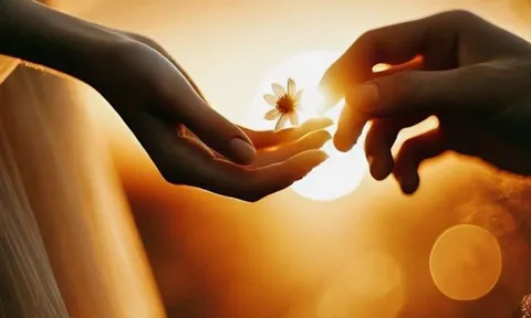 Biết giúp người đúng lúc, 3 con giáp này khi gặp khó khăn thường có quý nhân xuất hiện