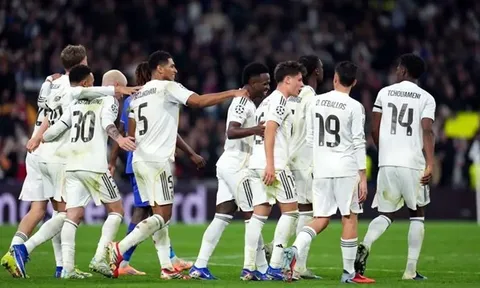 Arbeloa xác nhận Mbappe sẵn sàng đấu Man City